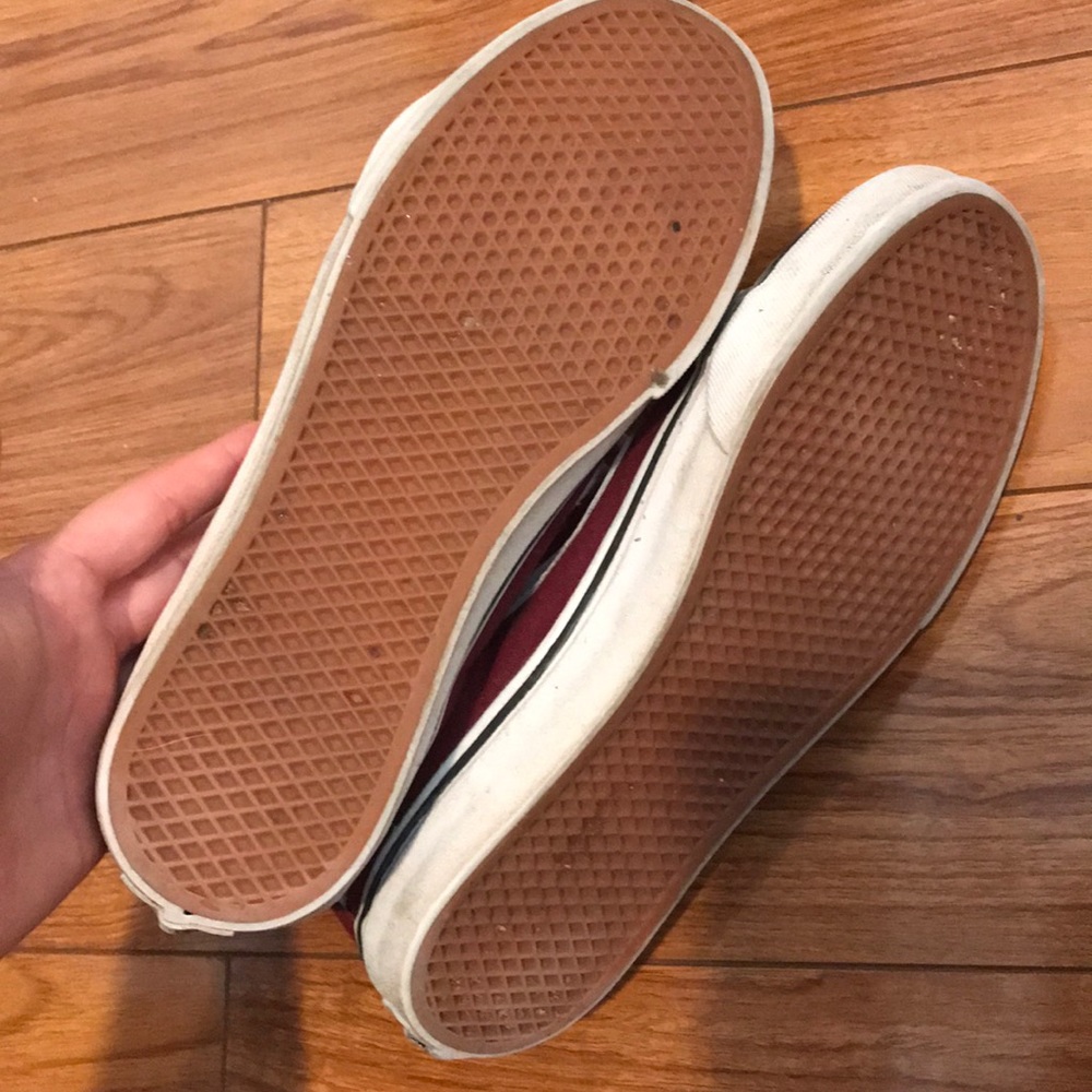 Vans - Picture 5 of 6